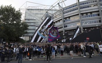 Szok w Anglii. Newcastle chce zmienić herb. Ogromny sprzeciw kibiców Srok