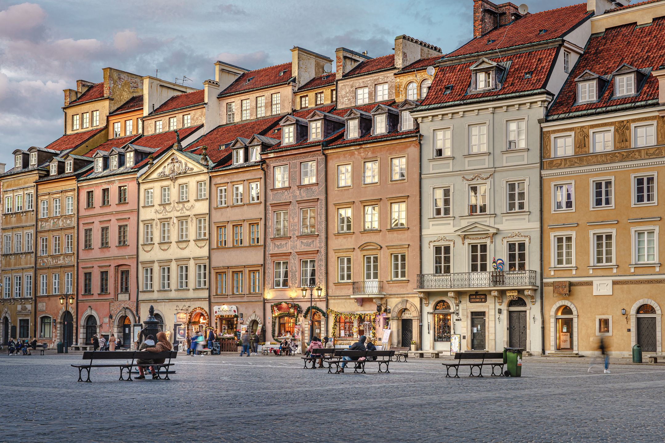 Warszawska starówka uznawana jest za jedną z najpiękniejszych w całej Polsce 