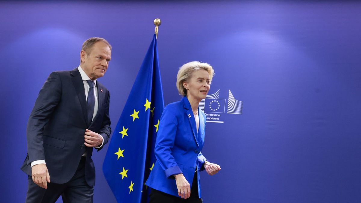 Przewodnicząca Komisji Europejskiej Ursula von der Leyen i premier Donald Tusk