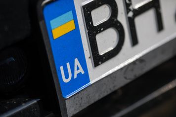 Auta z Ukrainy z obowiązkowymi przeglądami. Minister zapowiada zmiany