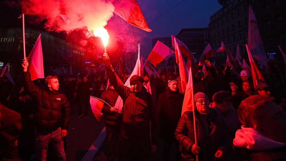 uczestnicy marszu
Marcin Obara
bia�o-czerwona, bia�o-czerwone, flaga, flagi, marsz, obchody, Wielkiej Polski moc to my