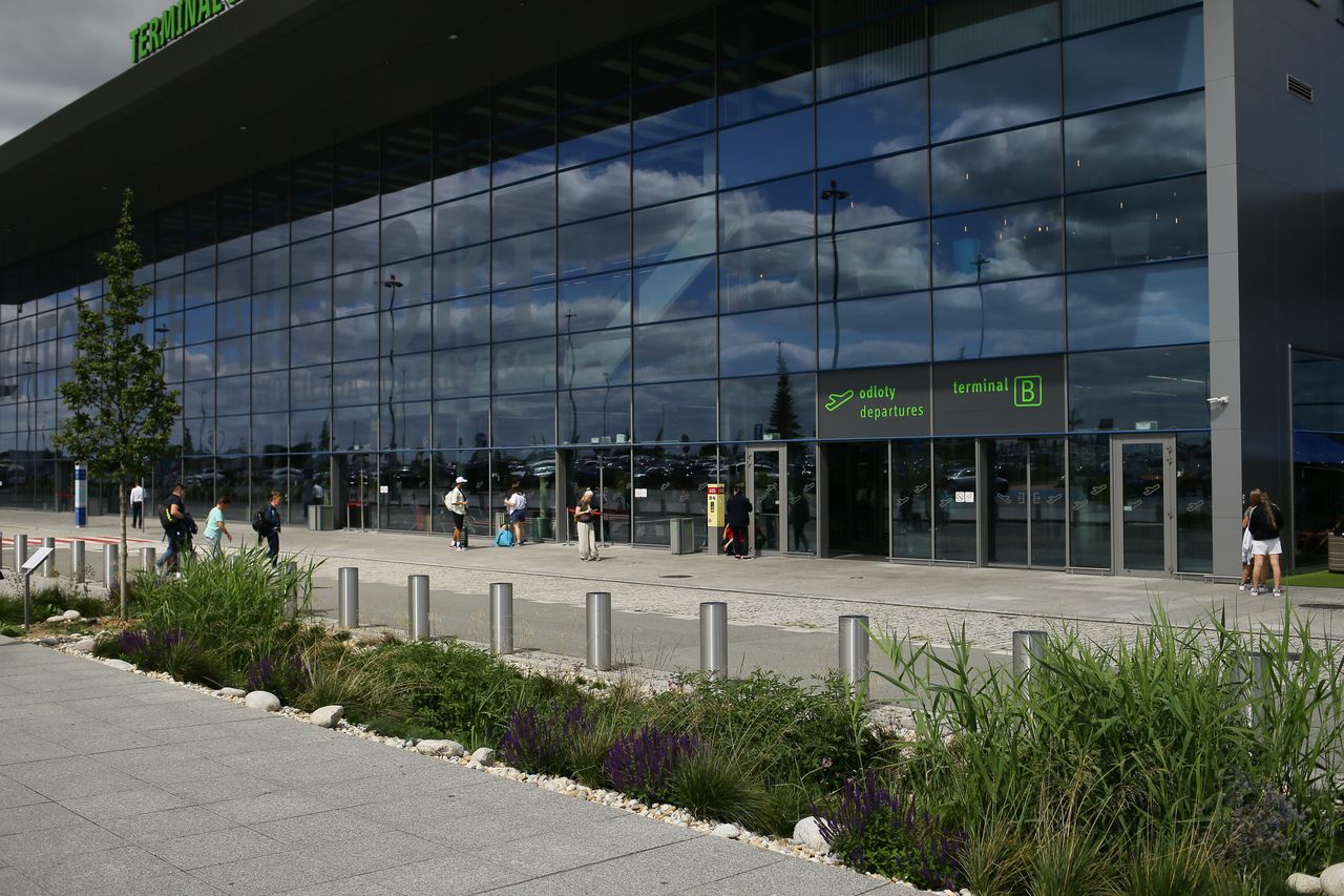 Rekordowy rok na polskim lotnisku. Podano liczby