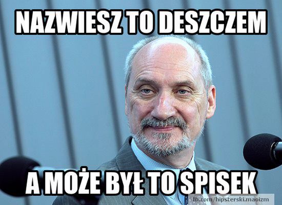Zalany Stadion Narodowy bohaterem Facebooka. Najlepsze memy plus konkurs 6