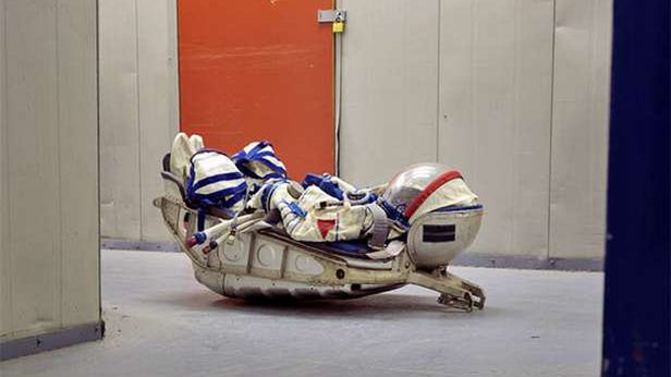 Samotność astronauty - piękne zdjęcia Vincenta Fourniera 1