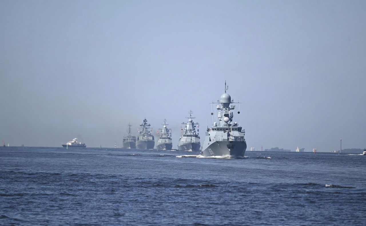 Russian navy ships headed to Cuba, White House monitoring closely