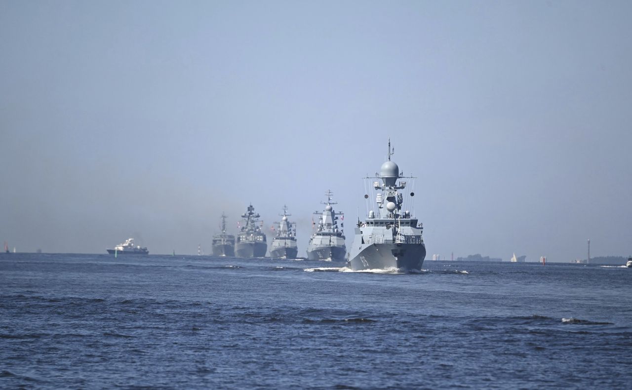 Russian navy ships headed to Cuba, White House monitoring closely