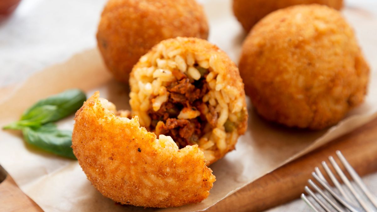 Kulki w chrupiącej panierce możesz wypełnić dowolnym farszem