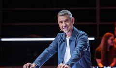 Tylko prowadzący bez zmian. "Omnibus" ma nową antenę, pasmo emisji i jurorów