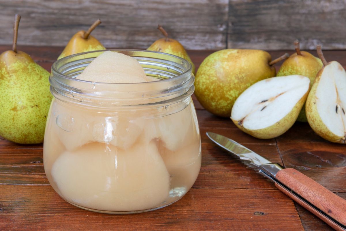 Rediscover timeless flavours with pear recipe in syrup