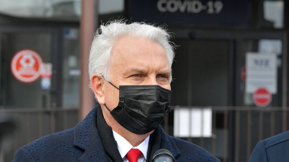 Waldemar Kraska o czwartej fali i obostrzeniach dla niezaszczepionych