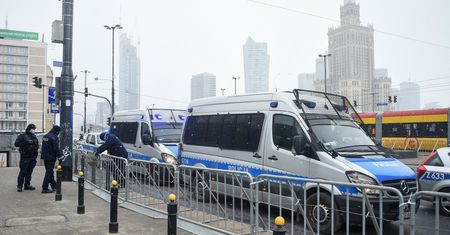 Strajk Kobiet 8 marca. Mobilizacja policji w Warszawie