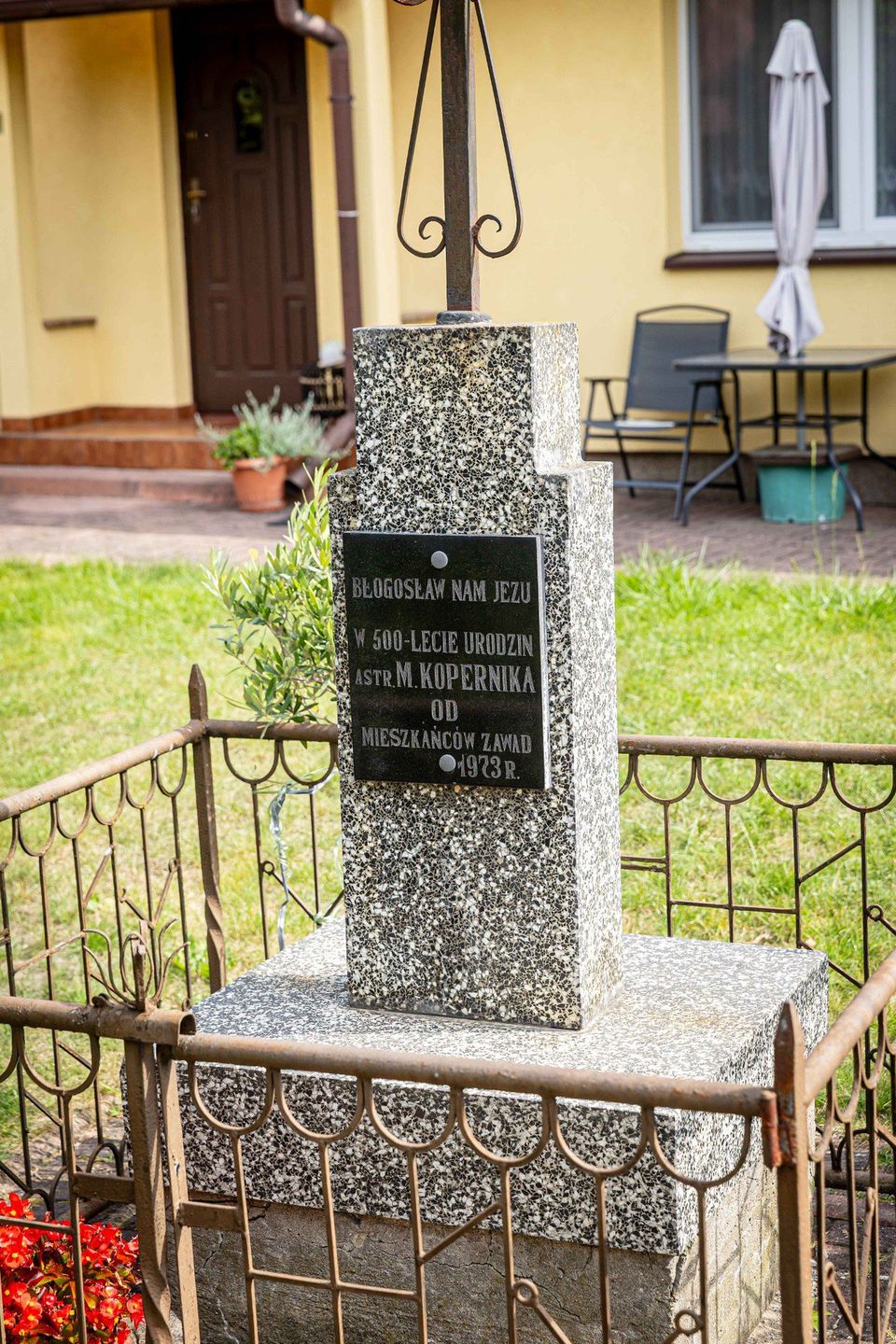Krzyże na białostockich osiedlach. To pamiątki wsi, które zostały wchłonięte przez miasto