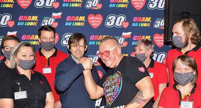 Biedronka obok Lidla sponsorem WOŚP, wkrótce specjalna oferta w sprzedaży