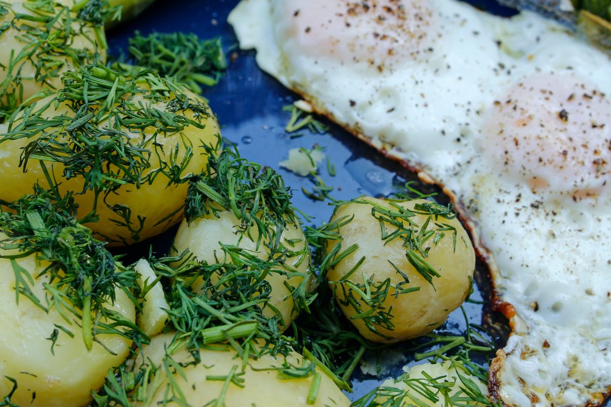 A taste of childhood: Young cabbage slaw and sunny-side-up eggs