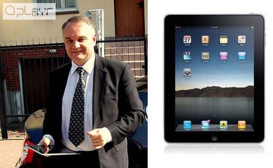 Waldemar Pawlak używa iPada!
