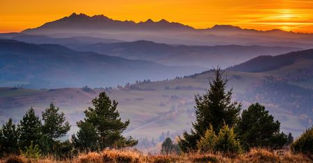 To zdjęcie robi wrażenie. Tatry widać z... Rumunii