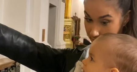Ida Nowakowska z synem w kościele. Ten filmik podbija sieć