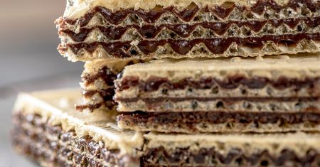 Takie wafelki robiła dla mnie babcia. Ich smak na zawsze utkwił w mojej pamięci