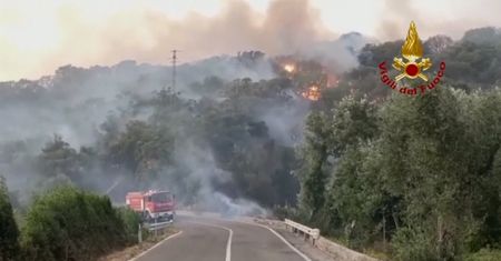 Sardynia w płomieniach. 900 osób ewakuowanych