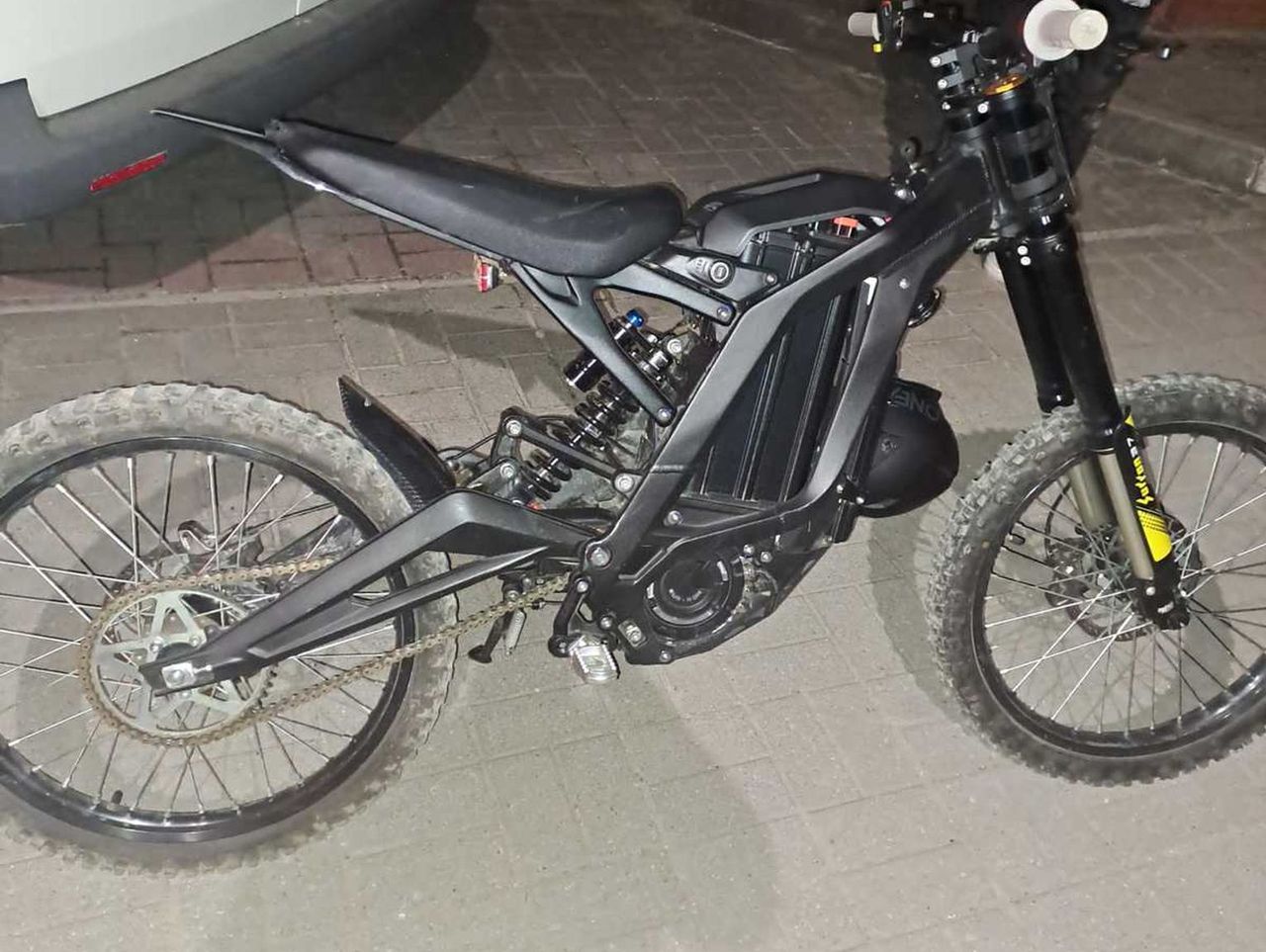 Miszewo: 14-latek uciekał przed policją na elektrycznym motocyklu