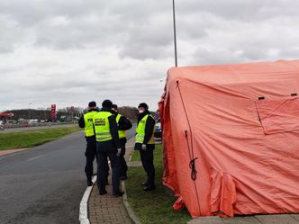 Granice (bardziej) otwarte, a problemy stare. "Koniec końców wszystko zależy od funkcjonariusza"