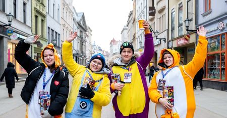 Toruńska starówka pełna WOŚP-owych serc!