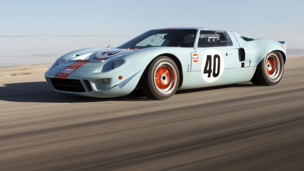 Ford GT40 Gulf/Mirage Lightweight z filmu z McQueenem [galeria] 1