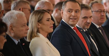 Przyspieszone wybory po wygranej Nawrockiego? Polacy odpowiedzieli