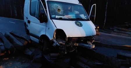 Jechali do Kijowa. Bus z pomocą z Polski najechał na minę