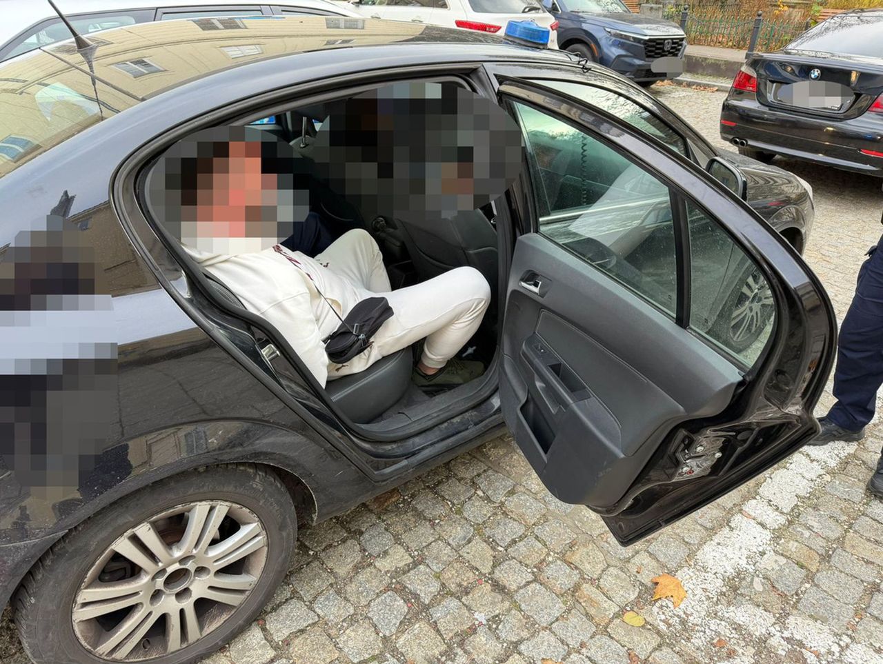 Warszawa: Kierowca BMW z trzema zakazami szalał na mieście