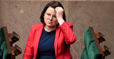 Sprawa Kai Godek umorzona. Oskarżający nie udowodnili, że są gejami