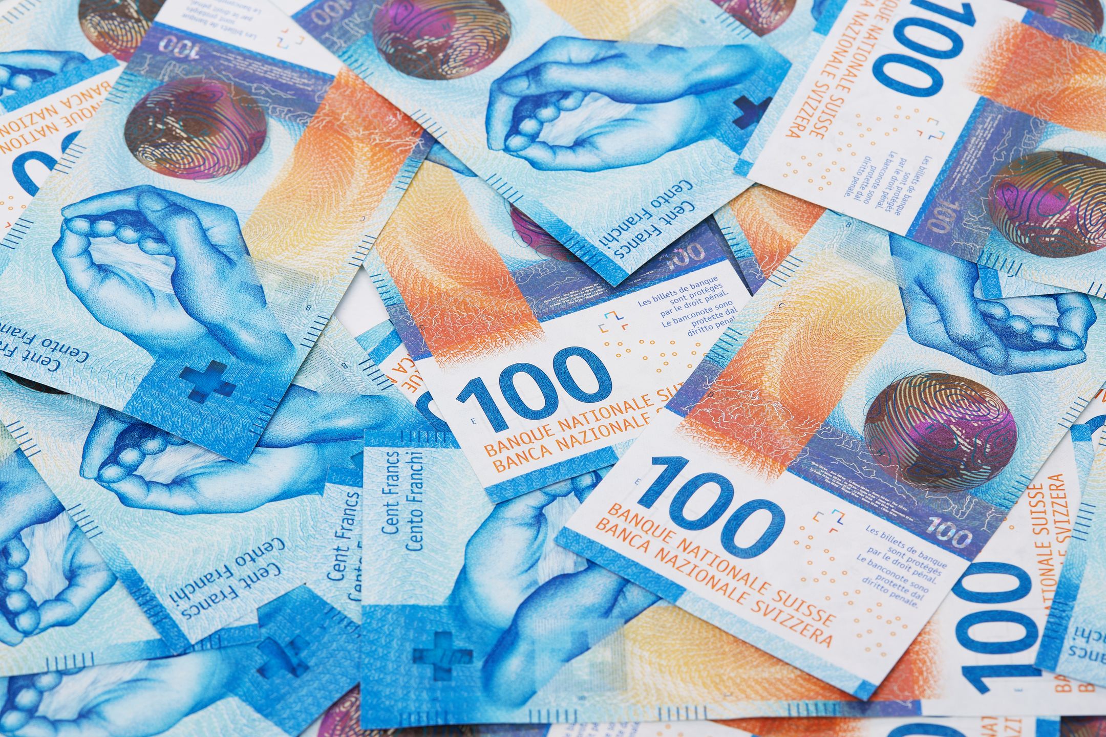 Full frame on 100 Swiss Francs banknotes as a background
Full frame on 100 Swiss Francs banknotes as a background
Yevgen Romanenko