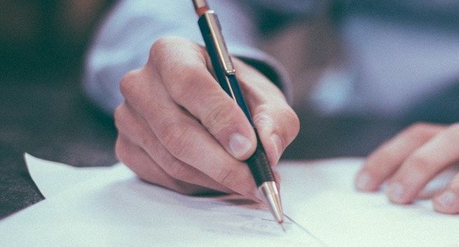 Potrzebujesz przepisać OC? Sprawdź, jak to zrobić