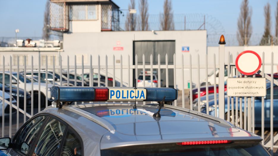 Warszawa, 10.01.2024. Areszt Śledczy Warszawa-Grochów, 10 bm. Do placówki zostali przewiezieni 9 bm. zatrzymani w Pałacu Prezydenckim Mariusz Kamiński oraz Maciej Wąsik. (sko) PAP/Leszek Szymański