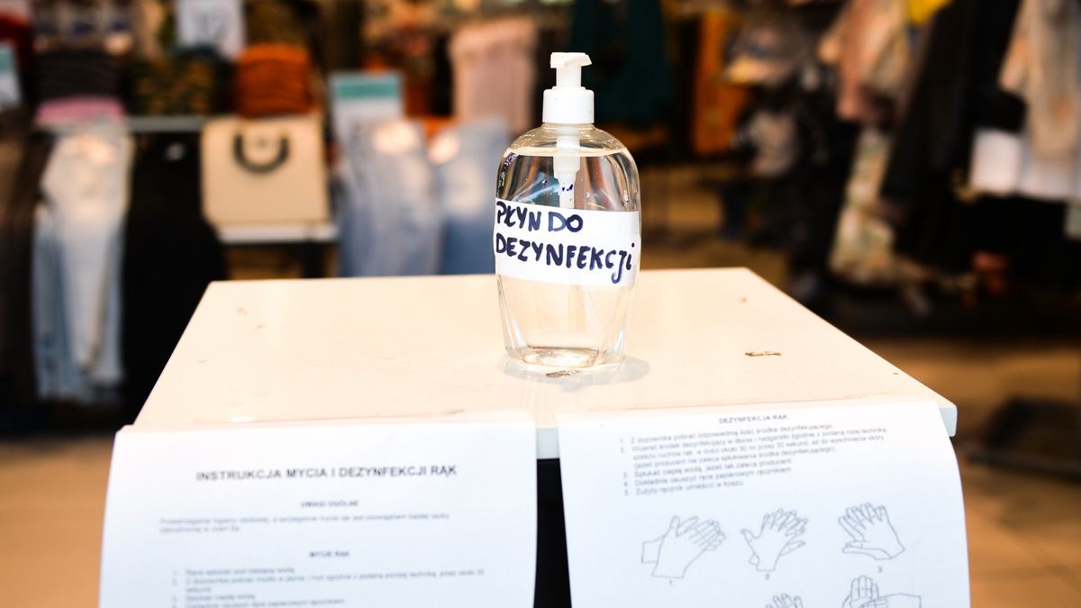 GIS wycofał ze sprzedaż płyn do dezynfekcji