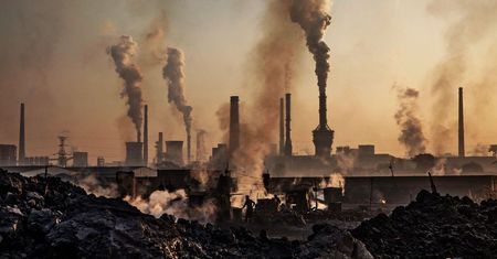 Nadchodzi kolejny kryzys - Chiny ograniczają produkcję elektroniki