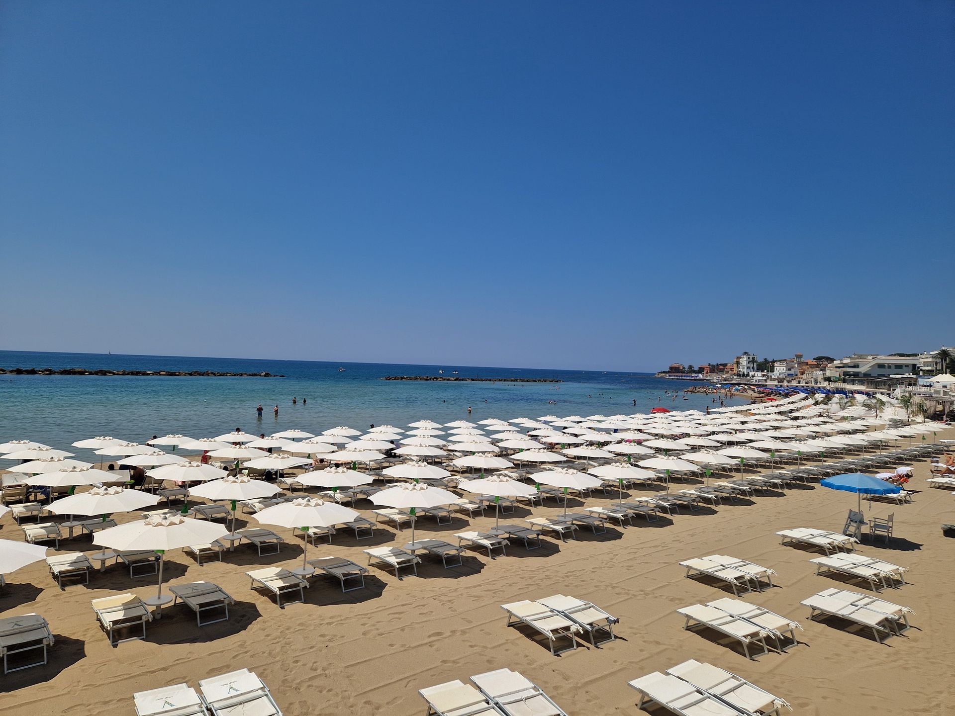 Lot do Rzymu, a potem na plażę