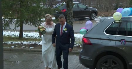 "Rolnik szuka żony". Tak Bogusia wyglądała na ślubie z Krzysztofem. Mieli znanych gości