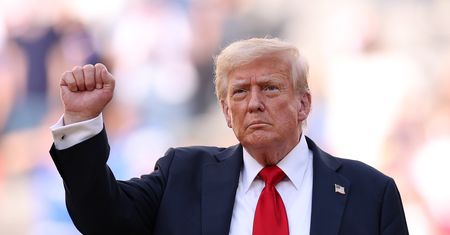 Zastrzyk pomocy dla Kijowa. USA otwierają magazyny