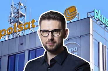 Piotr Żak na dle biura Cyfrowego Polsatu, fot. mat. prasowe