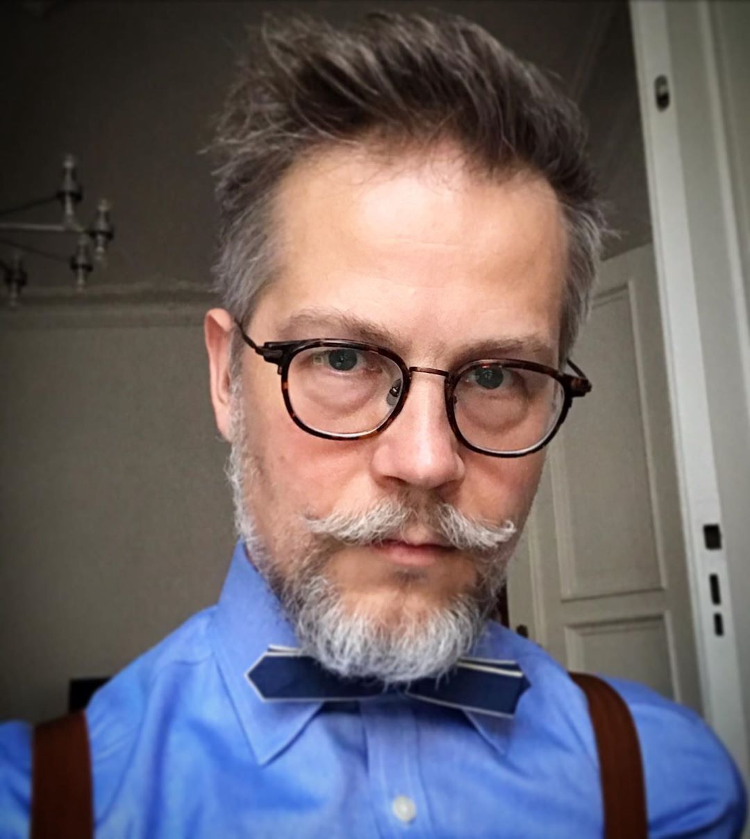 Jacek Dehnel punktuje Kazika