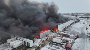 Przesyłka z Niemiec. Ustalili, co było przyczyną ogromnego pożaru