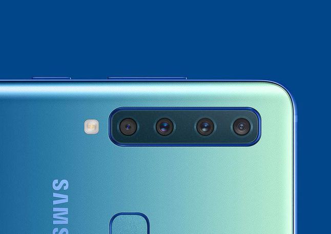 Pierwszym smartfonem Samsunga z poczwórnym aparatem jest Galaxy A9 (2018)