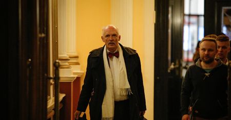 Nagranie z Sejmu hitem. Czarzasty i Korwin-Mikke w rolach głównych