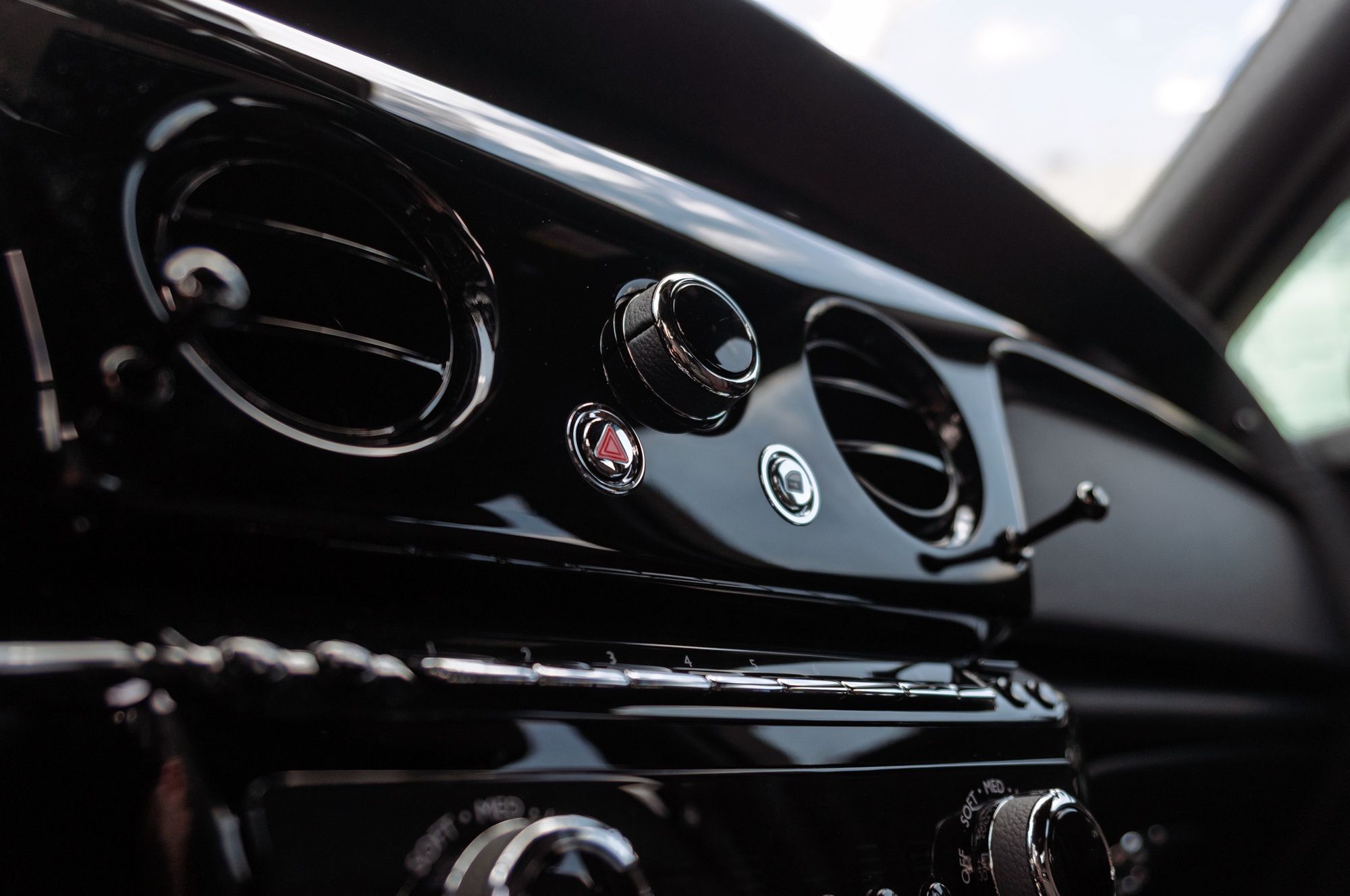 Rolls-Royce Phantom VIII (2025)