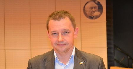 Angela Merkel jest ciepła, skromna i wyluzowana. Dlatego Niemcy ją kochają