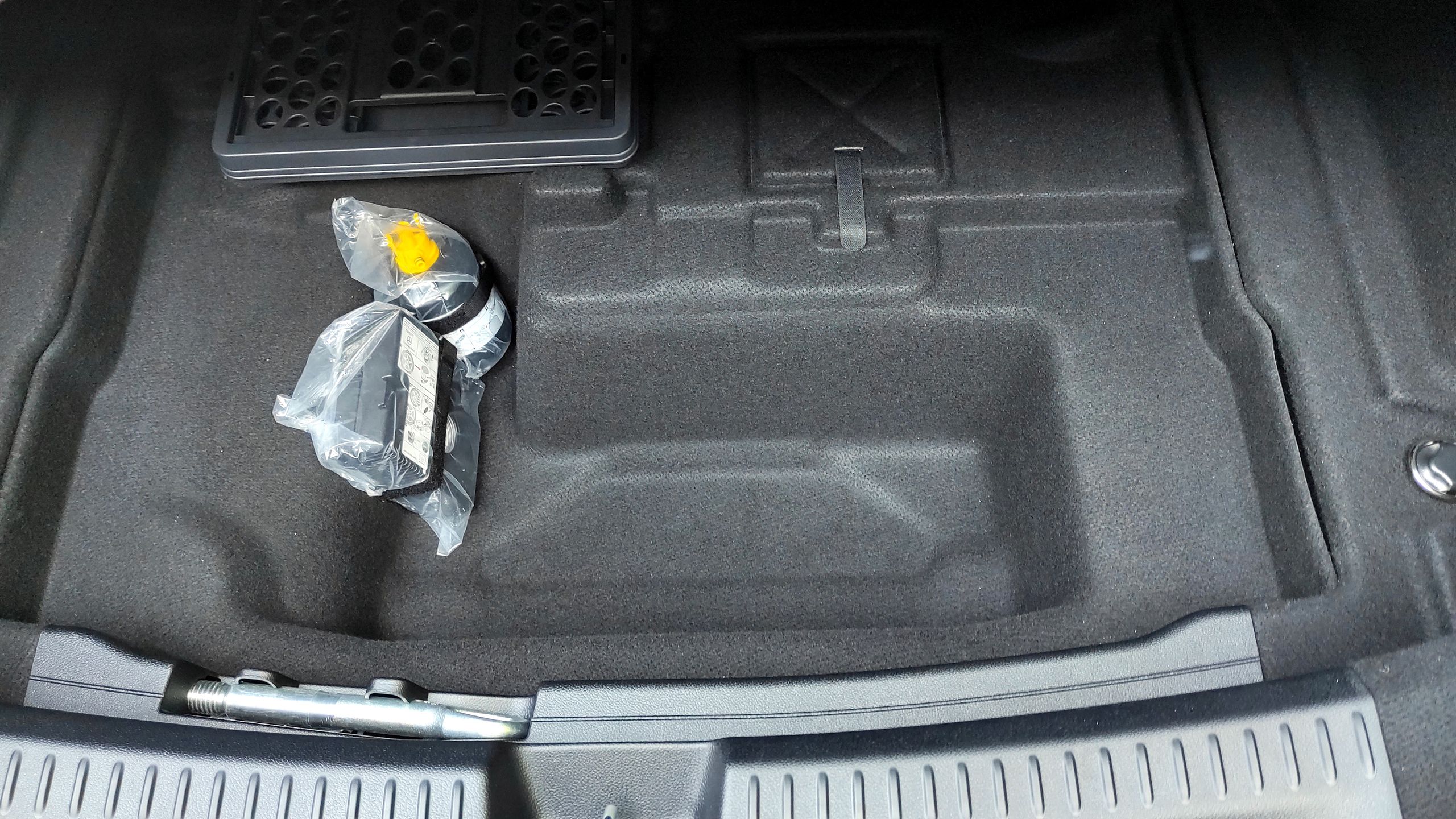 Mercedes Klasy E (W214)