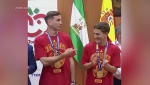 Zostali mistrzami świata. Otrzymali... 153 kg pomidorów