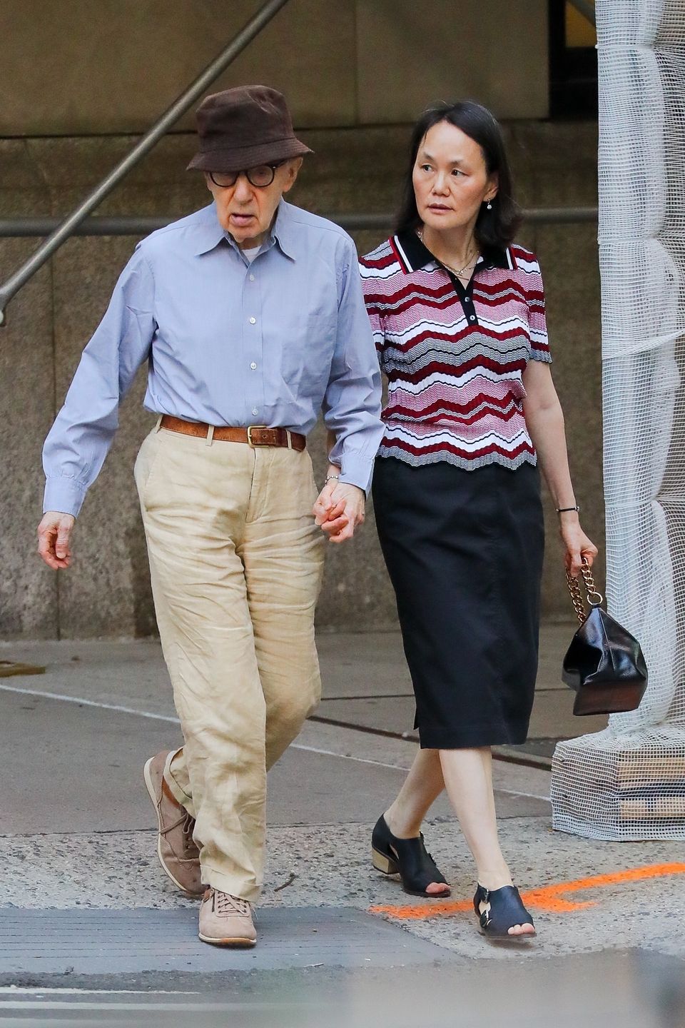 Woody Allen zmierza z żoną na kolację