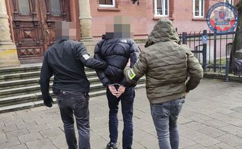 Szczecin: 38-latek zakładał fikcyjne firmy i prał pieniądze